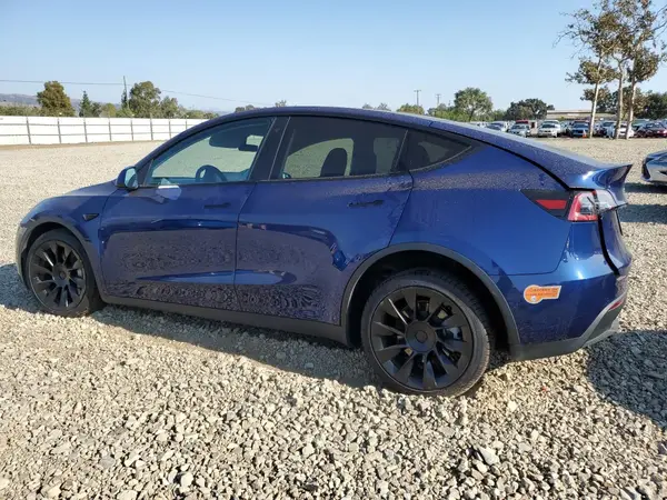 5YJYGDEF1LF000307 2020 TESLA MODEL Y - Image 2