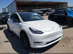 5YJYGDEF1LF009878 2020 TESLA MODEL Y