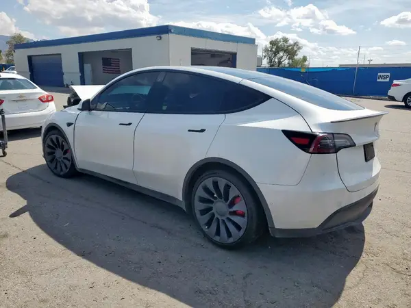 5YJYGDEF1LF025658 2020 TESLA MODEL Y - Image 2