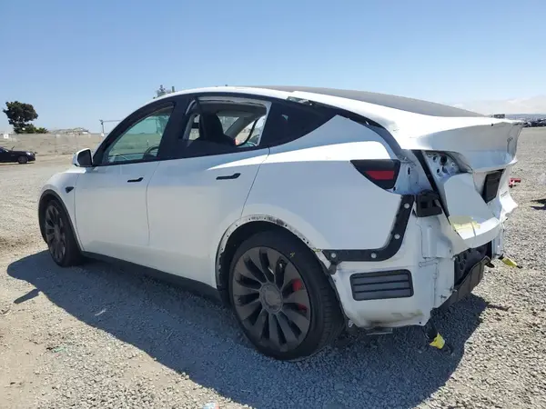 5YJYGDEF1LF057333 2020 TESLA MODEL Y - Image 2