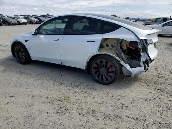 5YJYGDEF1LF058854 2020 TESLA MODEL Y - Image 2