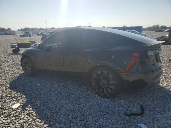 5YJYGDEF1MF081326 2021 TESLA MODEL Y - Image 2