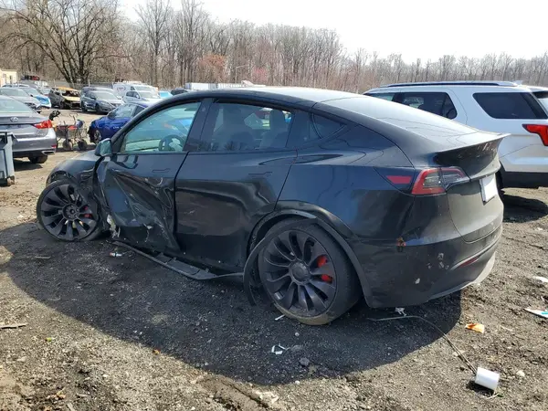 5YJYGDEF1MF178476 2021 TESLA MODEL Y - Image 2