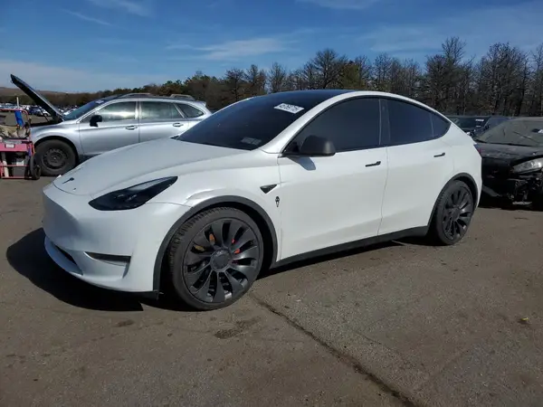 5YJYGDEF1MF194564 2021 TESLA MODEL Y - Image 1