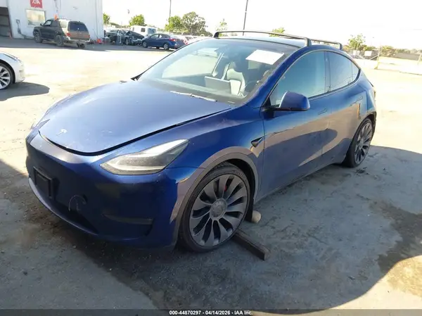 5YJYGDEF1MF209970 2021 TESLA MODEL Y - Image 2