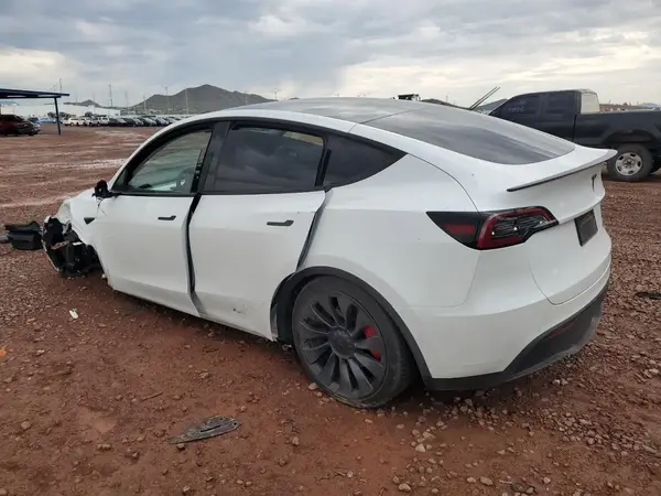 5YJYGDEF1MF252091 2021 TESLA MODEL Y - Image 2