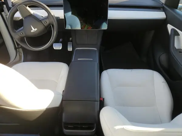 5YJYGDEF1MF252091 2021 TESLA MODEL Y - Image 8
