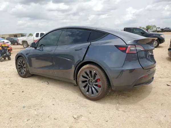 5YJYGDEF1MF252284 2021 TESLA MODEL Y - Image 2