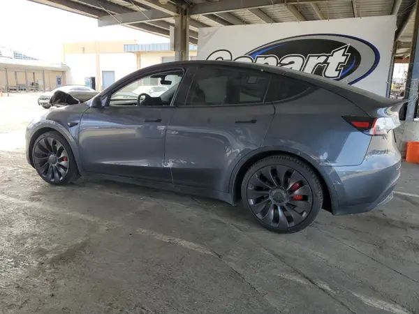 5YJYGDEF1MF264676 2021 TESLA MODEL Y - Image 2