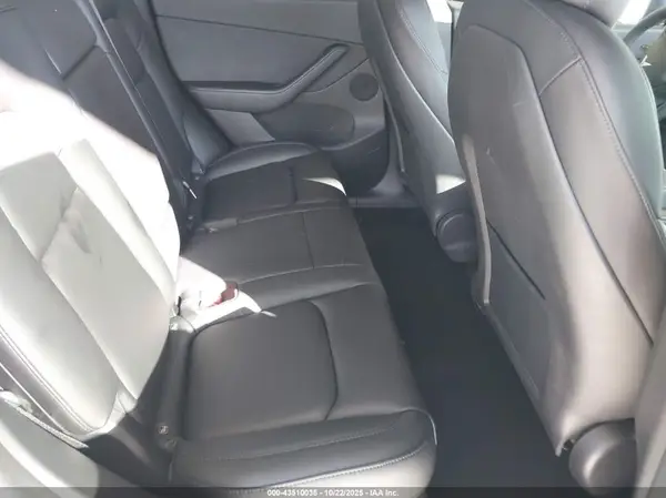 5YJYGDEF1MF267027 2021 TESLA MODEL Y - Image 8