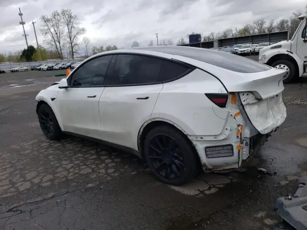 5YJYGDEF2LF002695 2020 TESLA MODEL Y - Image 2