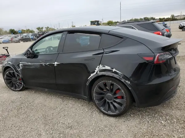 5YJYGDEF2LF012286 2020 TESLA MODEL Y - Image 2