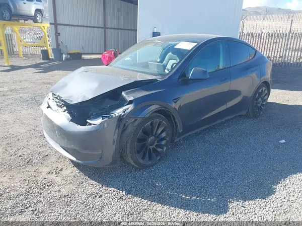 5YJYGDEF2MF071968 2021 TESLA MODEL Y - Image 2