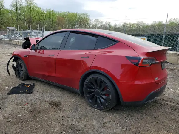 5YJYGDEF2MF072389 2021 TESLA MODEL Y - Image 2