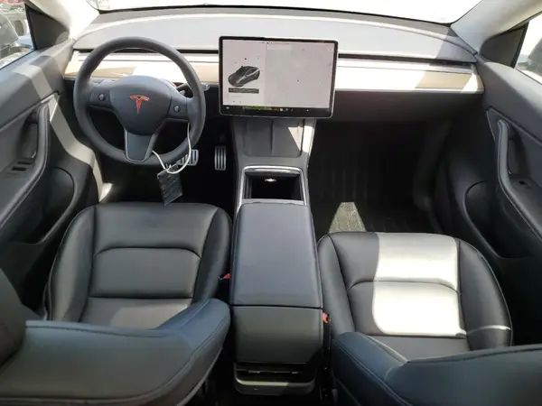 5YJYGDEF2MF246235 2021 TESLA MODEL Y - Image 8