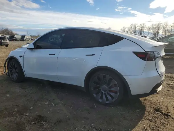 5YJYGDEF2MF259373 2021 TESLA MODEL Y - Image 2