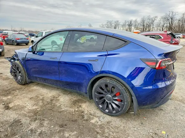 5YJYGDEF2MF261091 2021 TESLA MODEL Y - Image 2