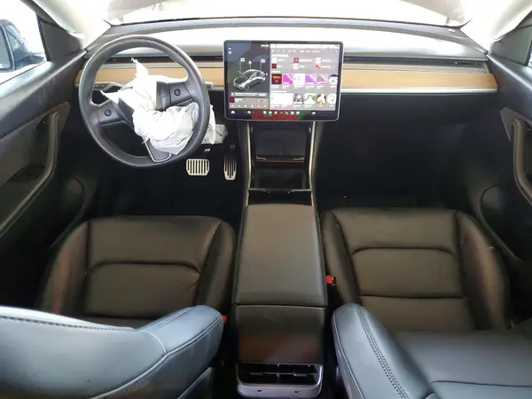 5YJYGDEF3LF002379 2020 TESLA MODEL Y - Image 8