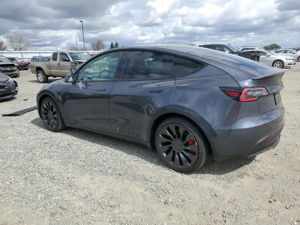 5YJYGDEF3LF016427 2020 TESLA MODEL Y - Image 2