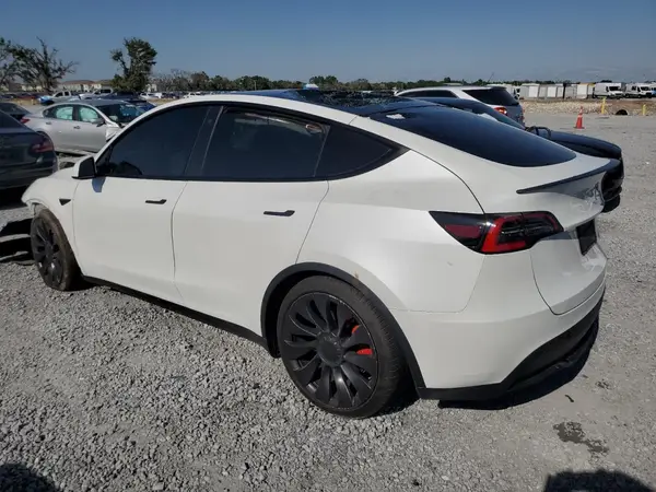 5YJYGDEF3LF043238 2020 TESLA MODEL Y - Image 2