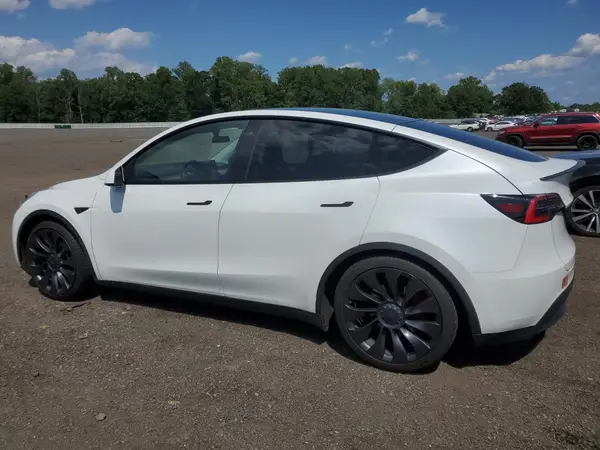 5YJYGDEF3LF050027 2020 TESLA MODEL Y - Image 2