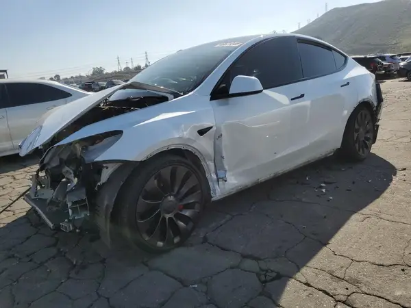 5YJYGDEF3MF079397 2021 TESLA MODEL Y - Image 1