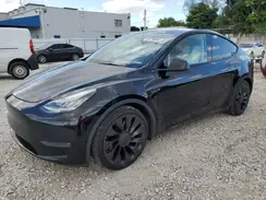 5YJYGDEF3MF099004 2021 TESLA MODEL Y