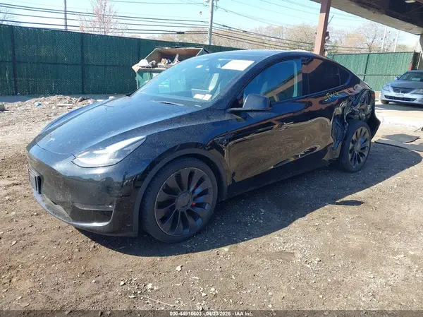 5YJYGDEF3MF133538 2021 TESLA MODEL Y - Image 2