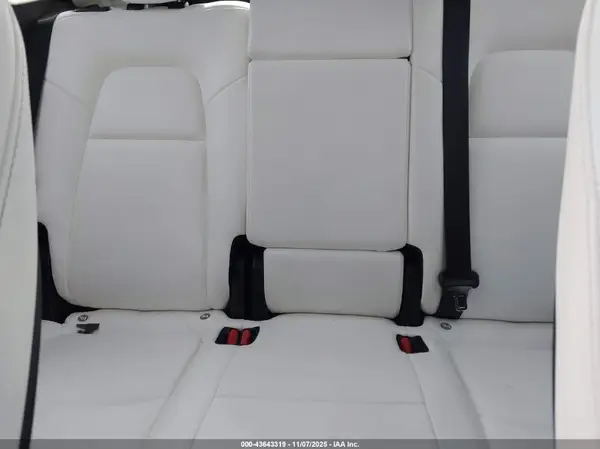 5YJYGDEF3MF197126 2021 TESLA MODEL Y - Image 8