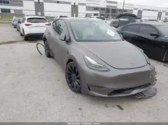 5YJYGDEF3MF239939 2021 TESLA MODEL Y