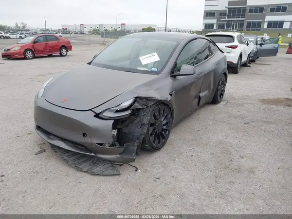 5YJYGDEF3MF239939 2021 TESLA MODEL Y - Image 2