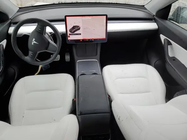 5YJYGDEF3MF240010 2021 TESLA MODEL Y - Image 8