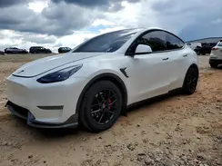 5YJYGDEF3MF246650 2021 TESLA MODEL Y