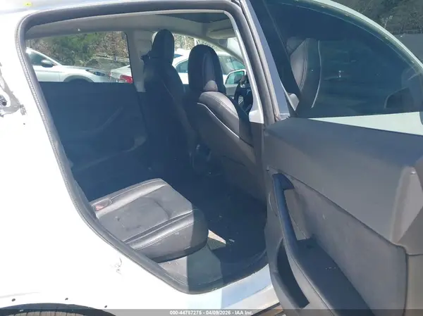 5YJYGDEF3MF249595 2021 TESLA MODEL Y - Image 8