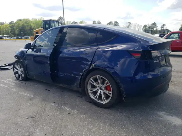 5YJYGDEF3MF252738 2021 TESLA MODEL Y - Image 2