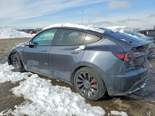5YJYGDEF3MF258295 2021 TESLA MODEL Y - Image 2
