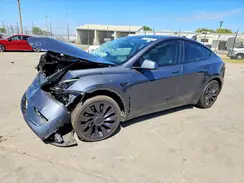 5YJYGDEF3MF264002 2021 TESLA MODEL Y