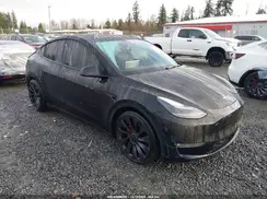 5YJYGDEF3MF269281 2021 TESLA MODEL Y