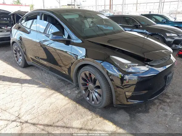 5YJYGDEF3MF272486 2021 TESLA MODEL Y - Image 1