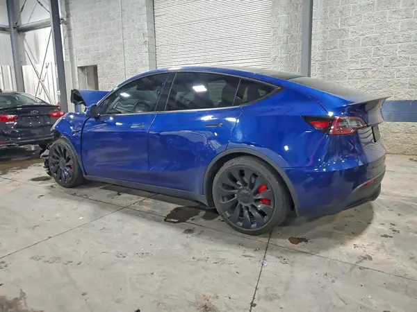 5YJYGDEF4LF000950 2020 TESLA MODEL Y - Image 2
