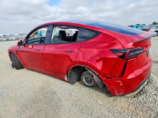 5YJYGDEF4LF002228 2020 TESLA MODEL Y - Image 2