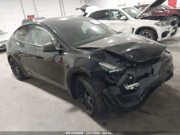 5YJYGDEF4LF012211 2020 TESLA MODEL Y - Image 1