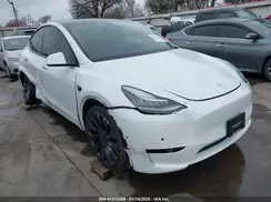 5YJYGDEF4LF028053 2020 TESLA MODEL Y