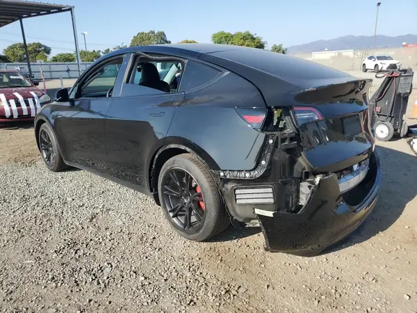 5YJYGDEF4LF038470 2020 TESLA MODEL Y - Image 2