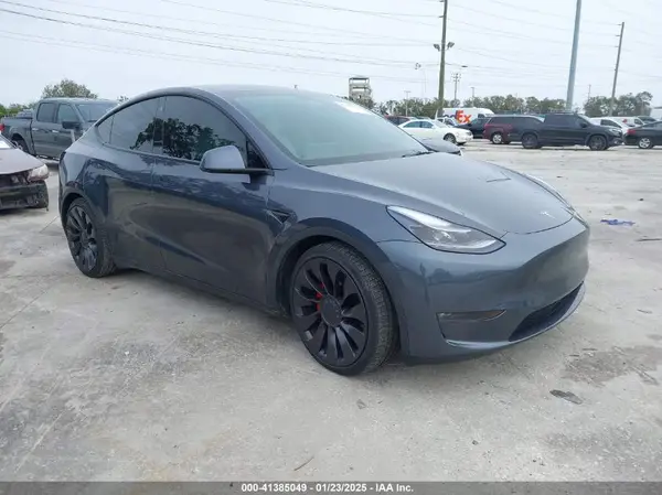 5YJYGDEF4MF121690 2021 TESLA MODEL Y - Image 1