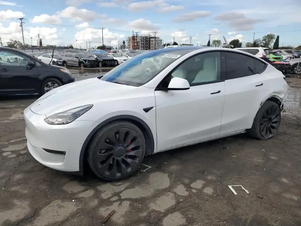 5YJYGDEF4MF201815 2021 TESLA MODEL Y - Image 1