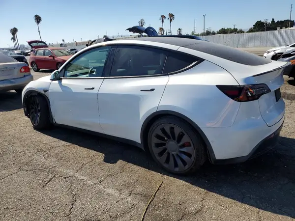 5YJYGDEF4MF240078 2021 TESLA MODEL Y - Image 2