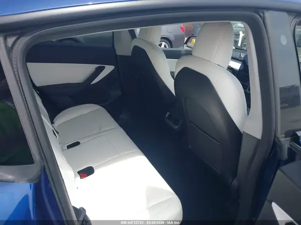 5YJYGDEF4MF246561 2021 TESLA MODEL Y - Image 8