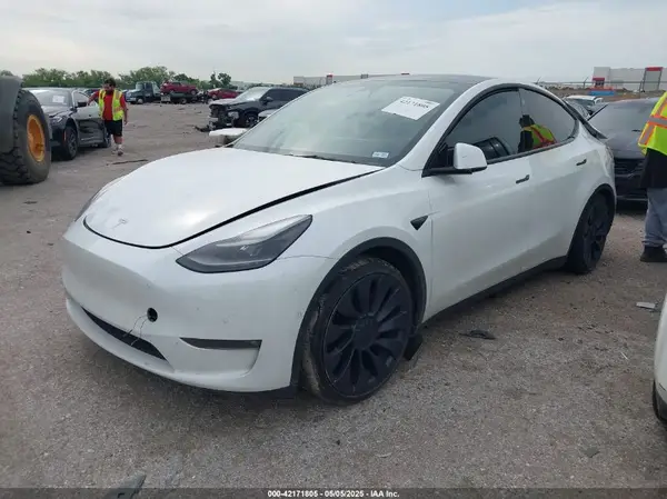5YJYGDEF4MF250206 2021 TESLA MODEL Y - Image 2