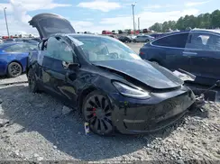 5YJYGDEF4MF257687 2021 TESLA MODEL Y